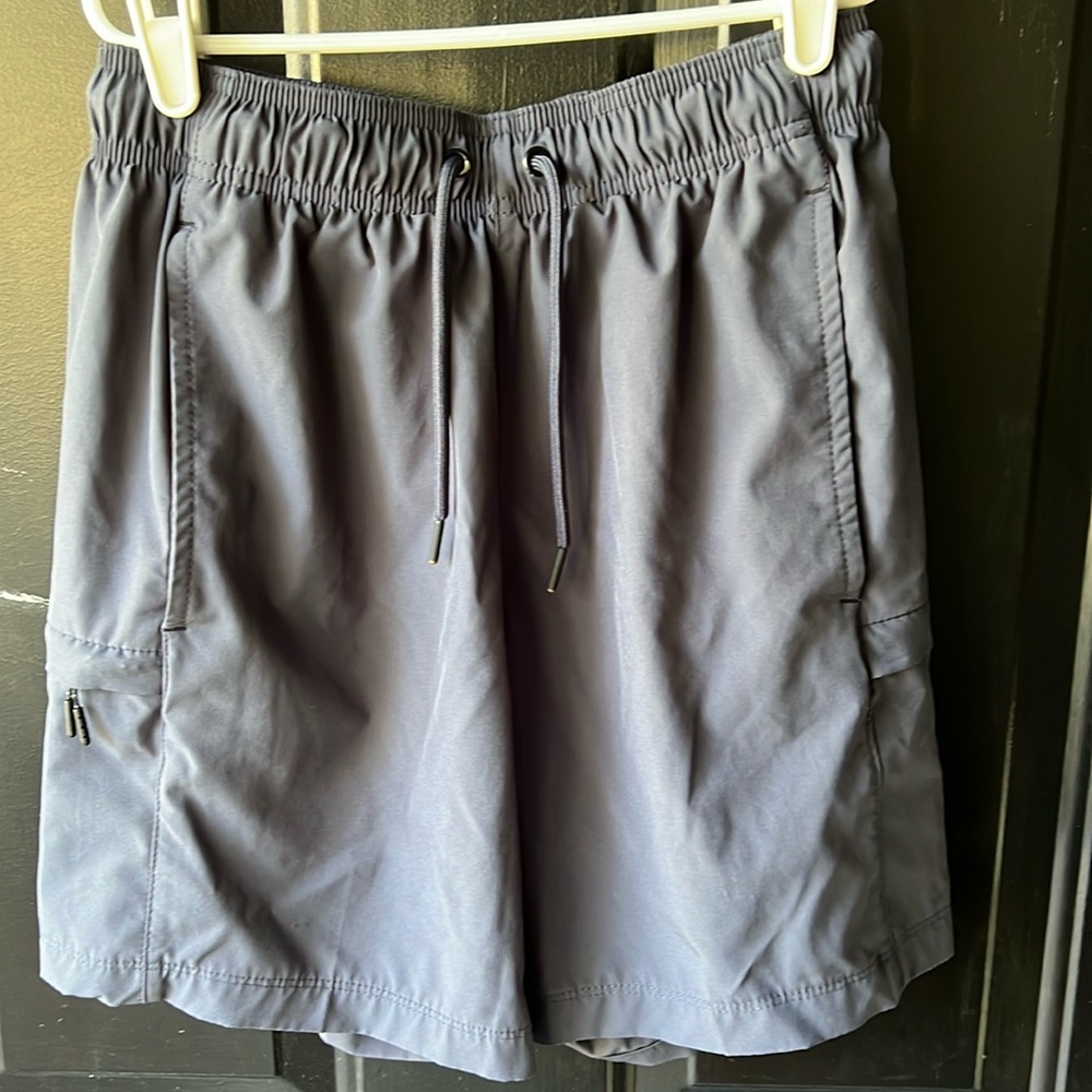 Unipro trek shorts